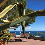 فيلة Villa Poggimare إمبيريا